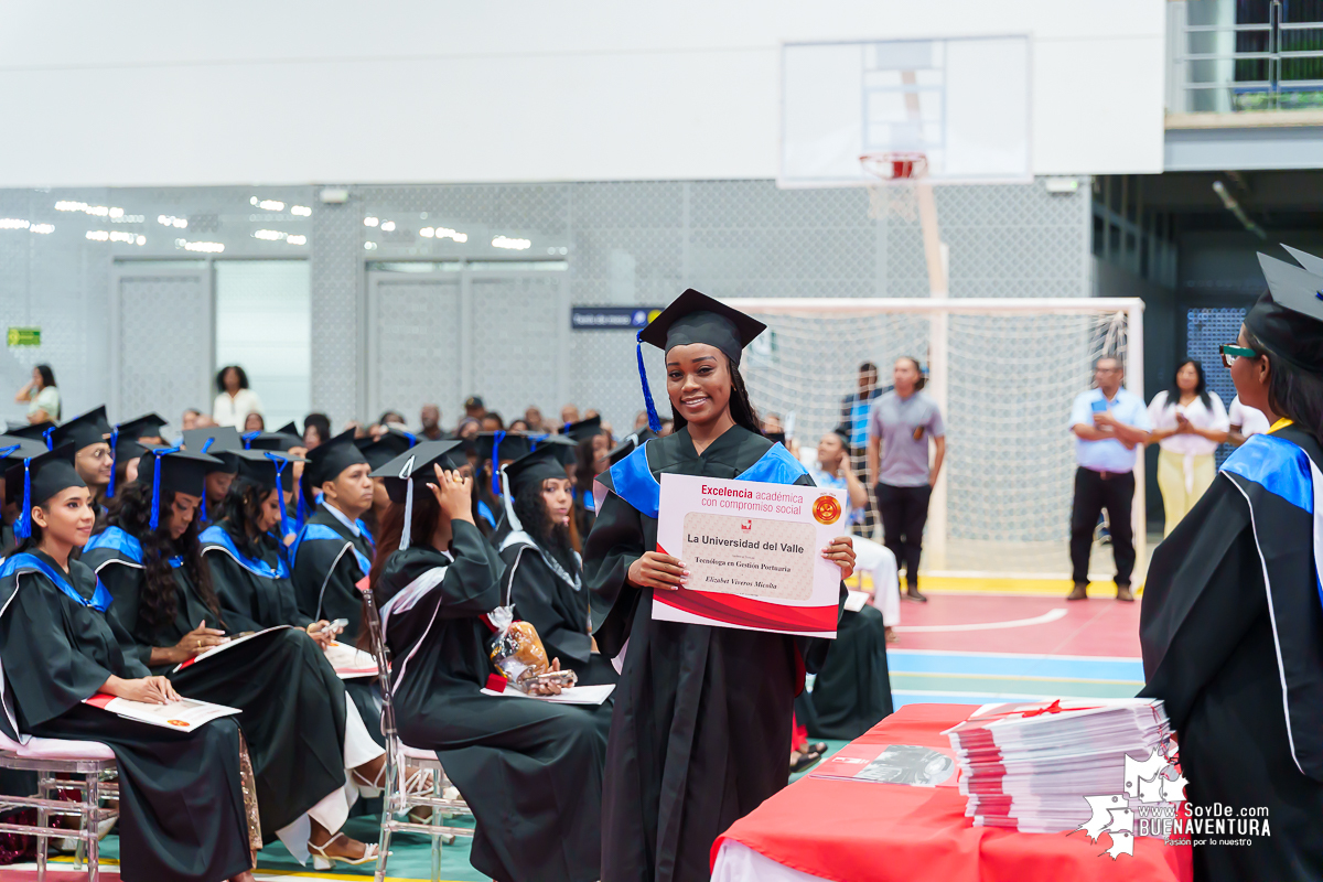 La Universidad del Valle Seccional Pacífico graduó a 171 nuevos profesionales y tecnólogos en emotiva ceremonia 