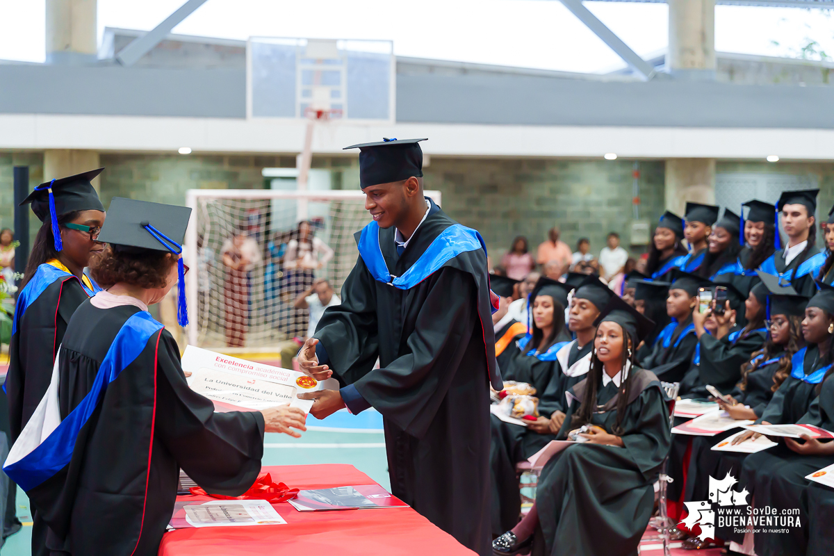 La Universidad del Valle Seccional Pacífico graduó a 171 nuevos profesionales y tecnólogos en emotiva ceremonia 