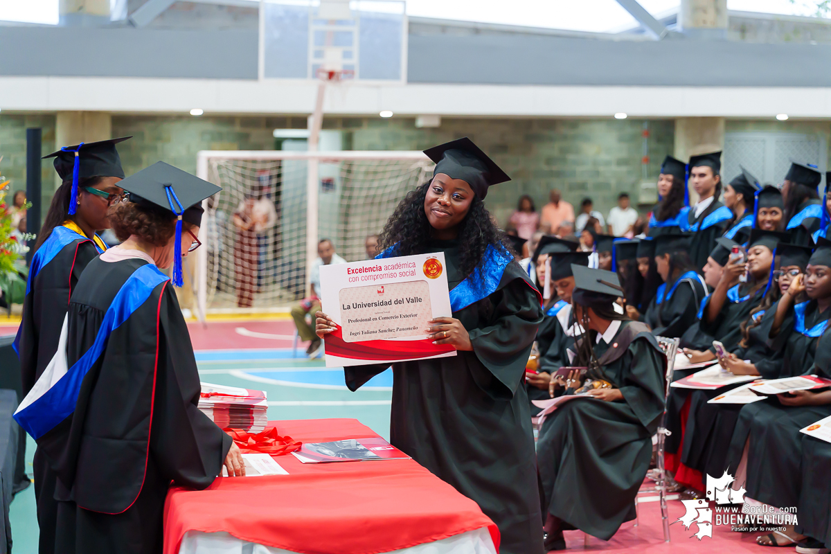 La Universidad del Valle Seccional Pacífico graduó a 171 nuevos profesionales y tecnólogos en emotiva ceremonia 