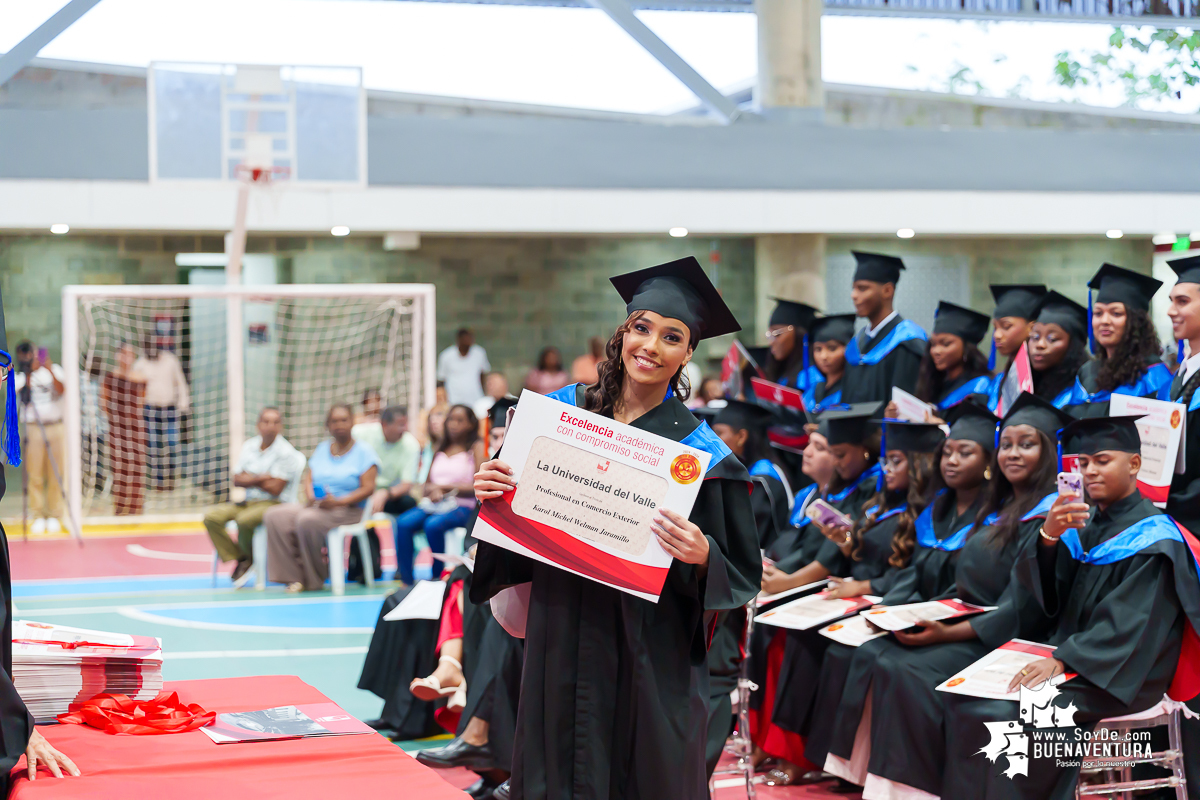 La Universidad del Valle Seccional Pacífico graduó a 171 nuevos profesionales y tecnólogos en emotiva ceremonia 