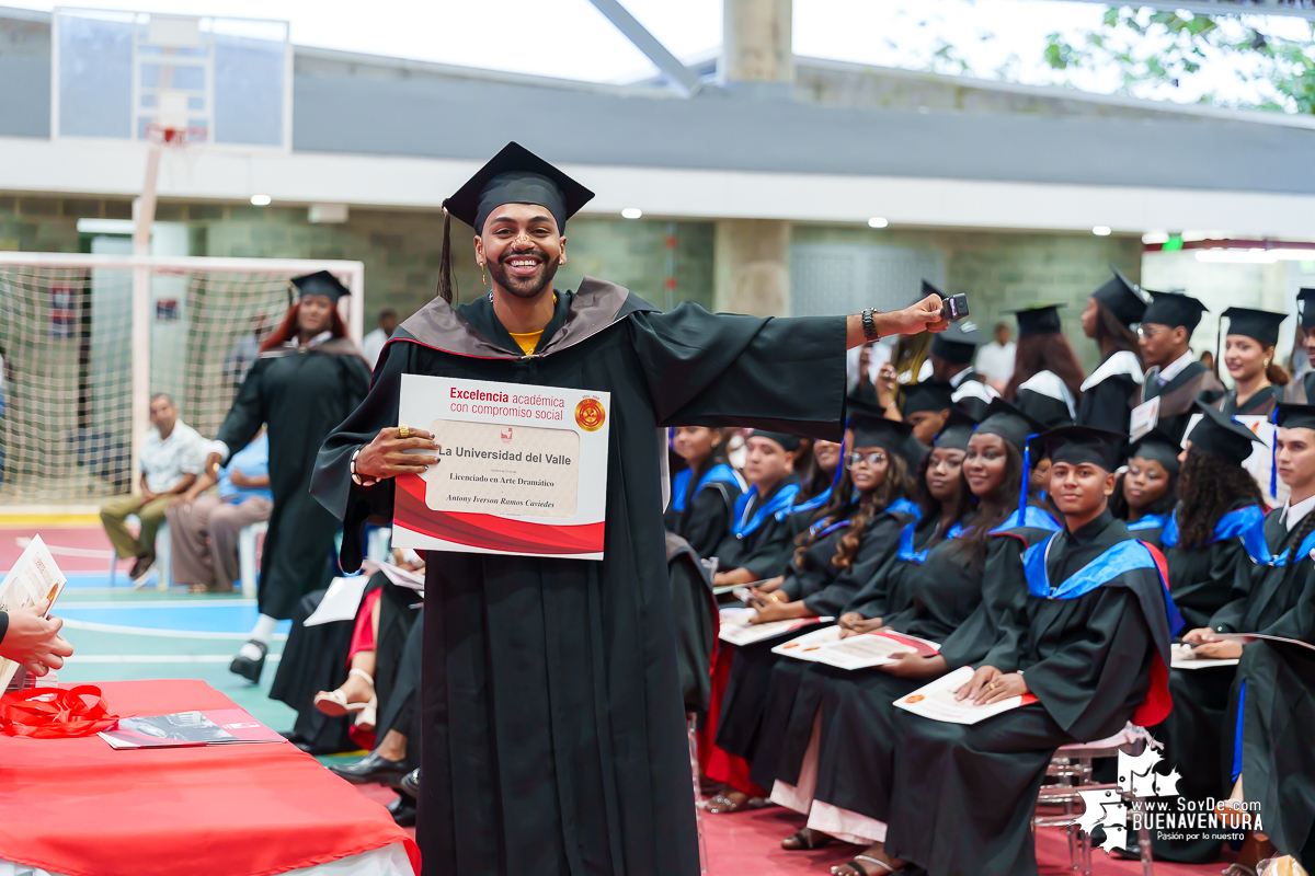 La Universidad del Valle Seccional Pacífico graduó a 171 nuevos profesionales y tecnólogos en emotiva ceremonia 