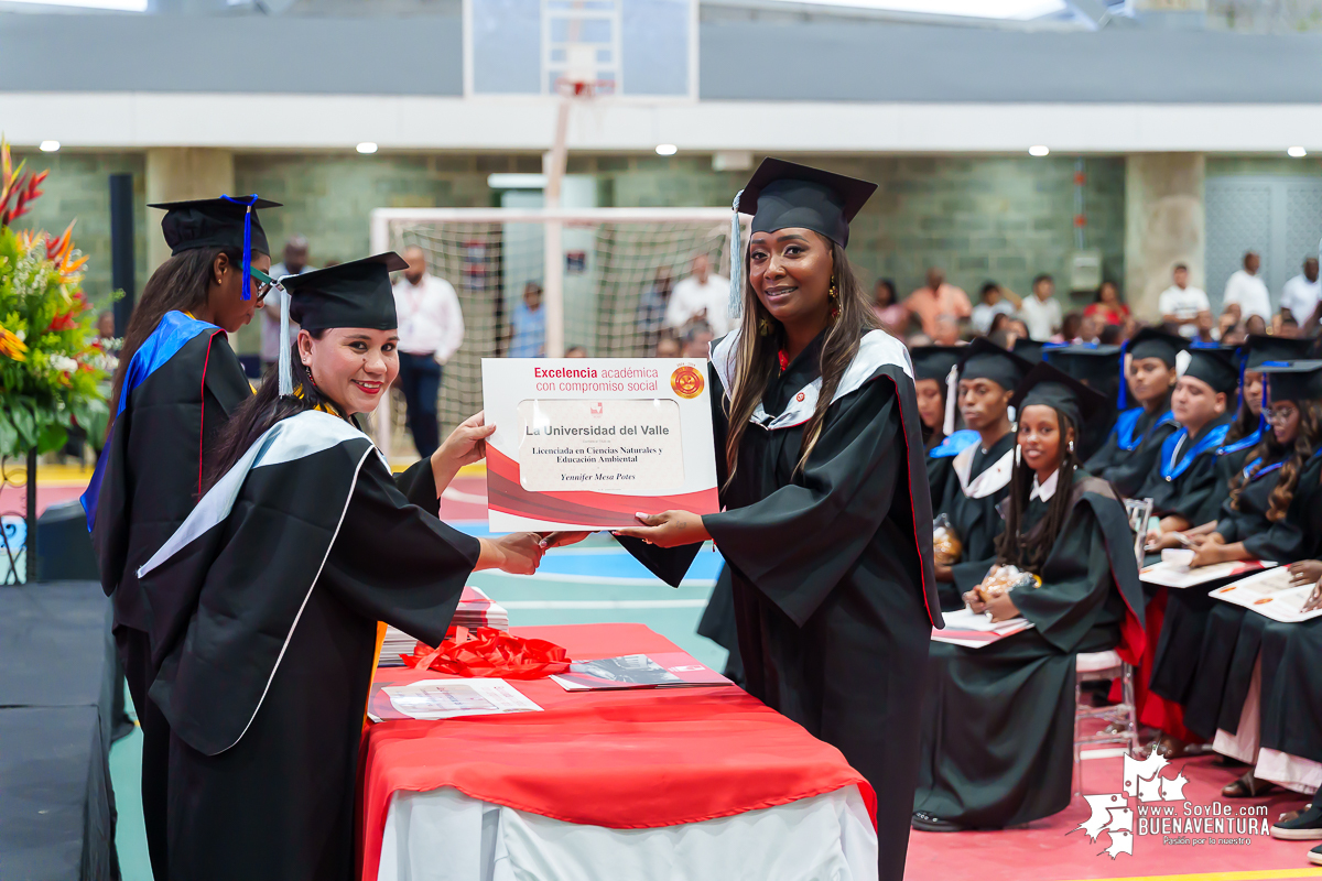 La Universidad del Valle Seccional Pacífico graduó a 171 nuevos profesionales y tecnólogos en emotiva ceremonia 