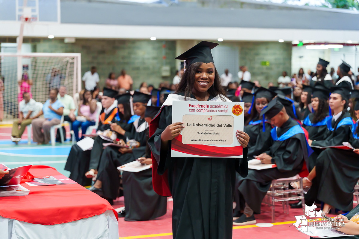 La Universidad del Valle Seccional Pacífico graduó a 171 nuevos profesionales y tecnólogos en emotiva ceremonia 