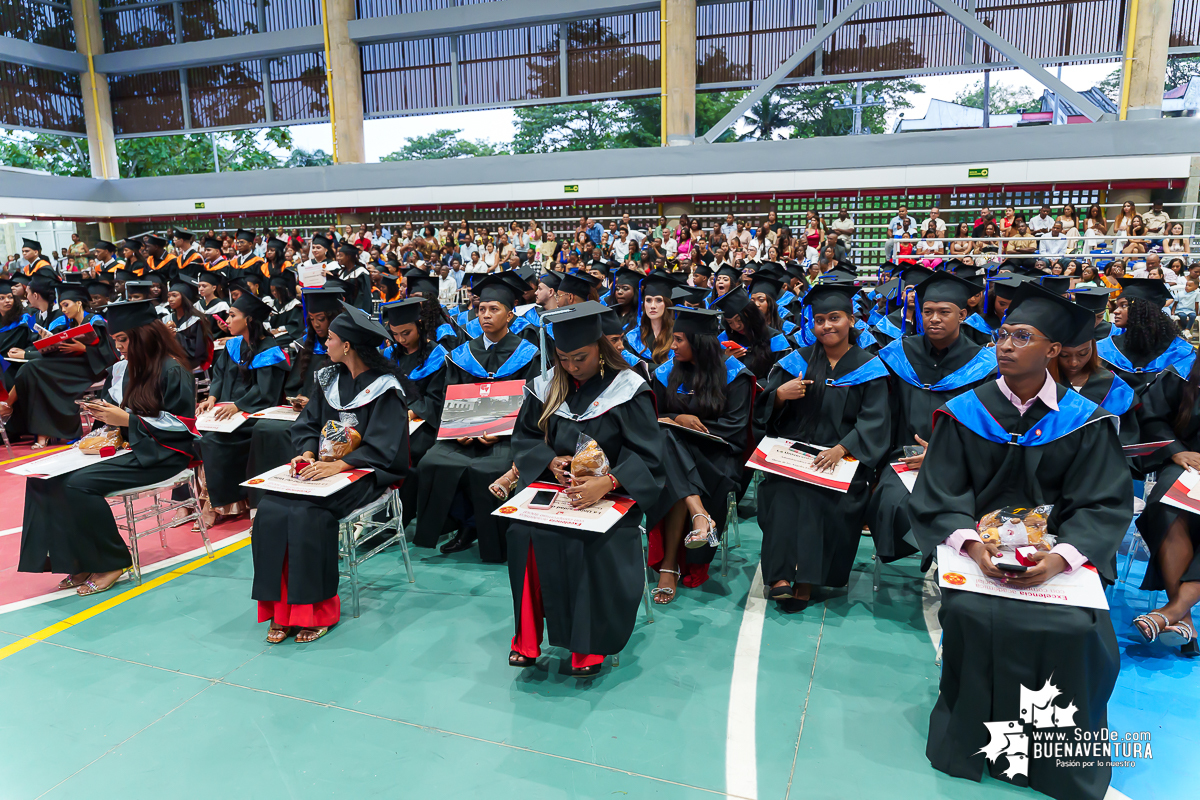 La Universidad del Valle Seccional Pacífico graduó a 171 nuevos profesionales y tecnólogos en emotiva ceremonia 
