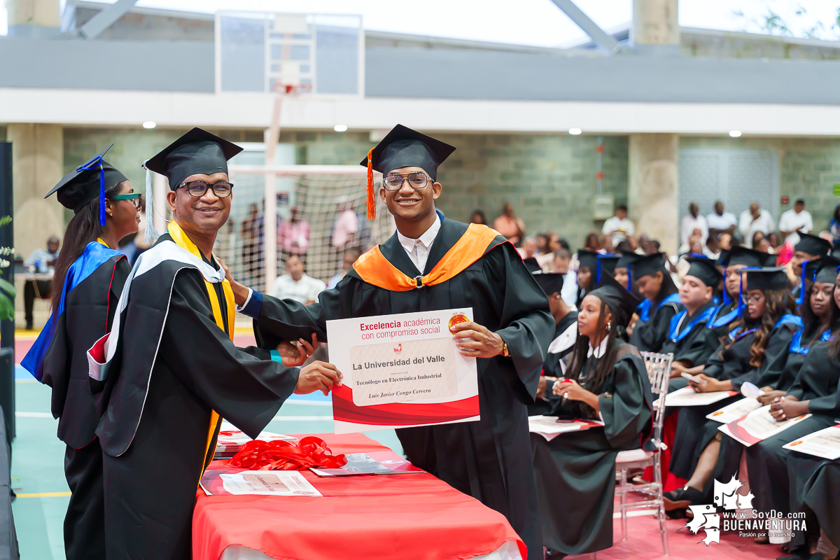 La Universidad del Valle Seccional Pacífico graduó a 171 nuevos profesionales y tecnólogos en emotiva ceremonia 