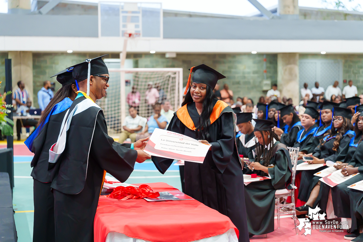 La Universidad del Valle Seccional Pacífico graduó a 171 nuevos profesionales y tecnólogos en emotiva ceremonia 