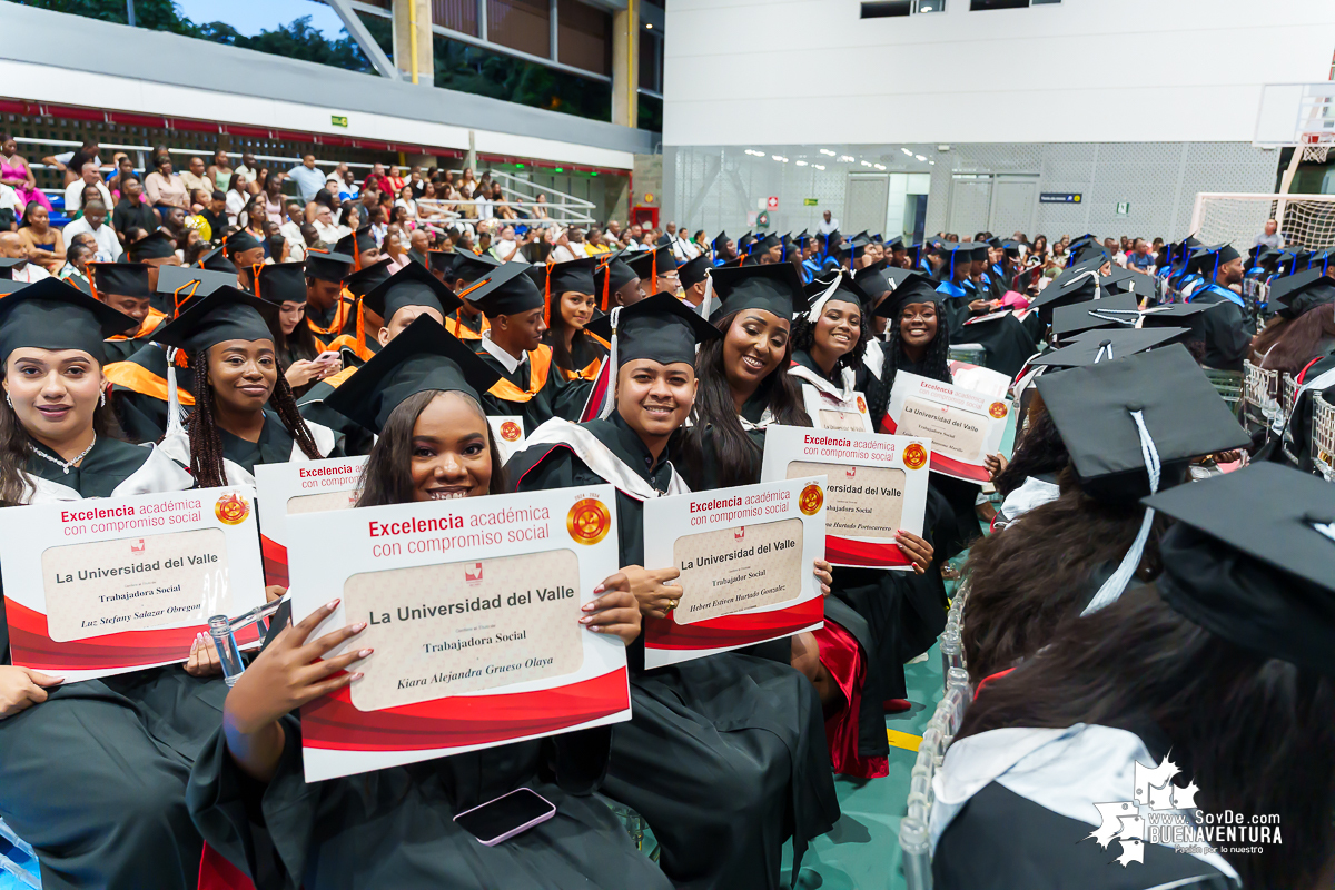 La Universidad del Valle Seccional Pacífico graduó a 171 nuevos profesionales y tecnólogos en emotiva ceremonia 