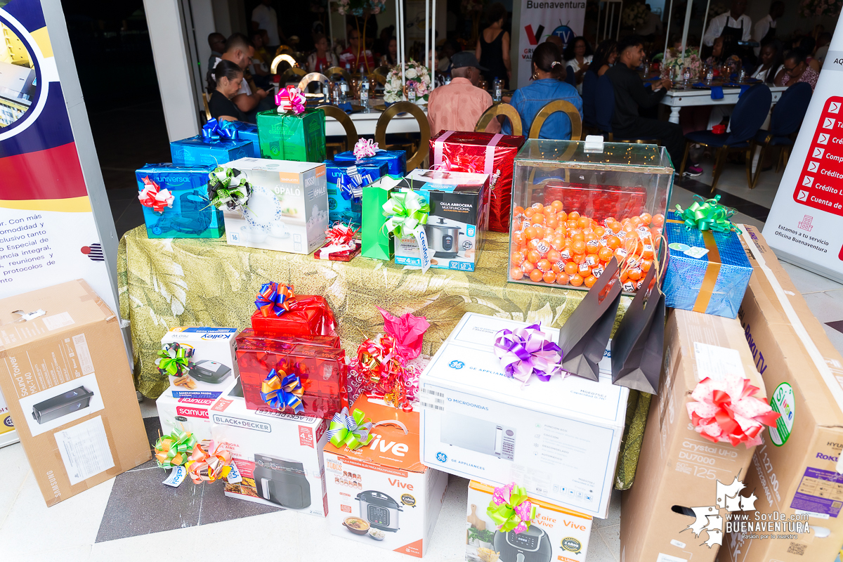 La Cámara de Comercio de Buenaventura celebró el Día Nacional del Comerciante con homenajes y reconocimientos
