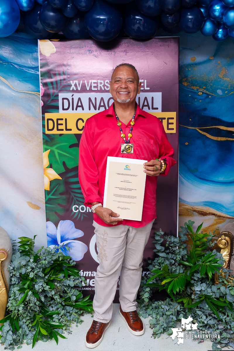 La Cámara de Comercio de Buenaventura celebró el Día Nacional del Comerciante con homenajes y reconocimientos