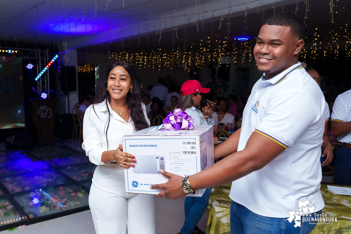 La Cámara de Comercio de Buenaventura celebró el Día Nacional del Comerciante con homenajes y reconocimientos