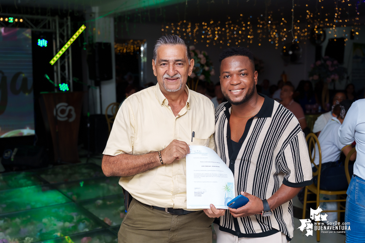 La Cámara de Comercio de Buenaventura celebró el Día Nacional del Comerciante con homenajes y reconocimientos