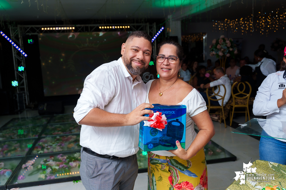 La Cámara de Comercio de Buenaventura celebró el Día Nacional del Comerciante con homenajes y reconocimientos