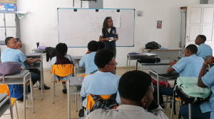 Jóvenes de la IE Termarit en Buenaventura reciben formación en liderazgo, salud mental y prevención del embarazo adolescente 