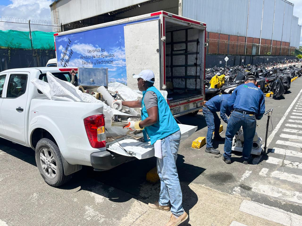 Buenaventura recolecta 7 toneladas de residuos tecnológicos en Reciclatón de RAEE