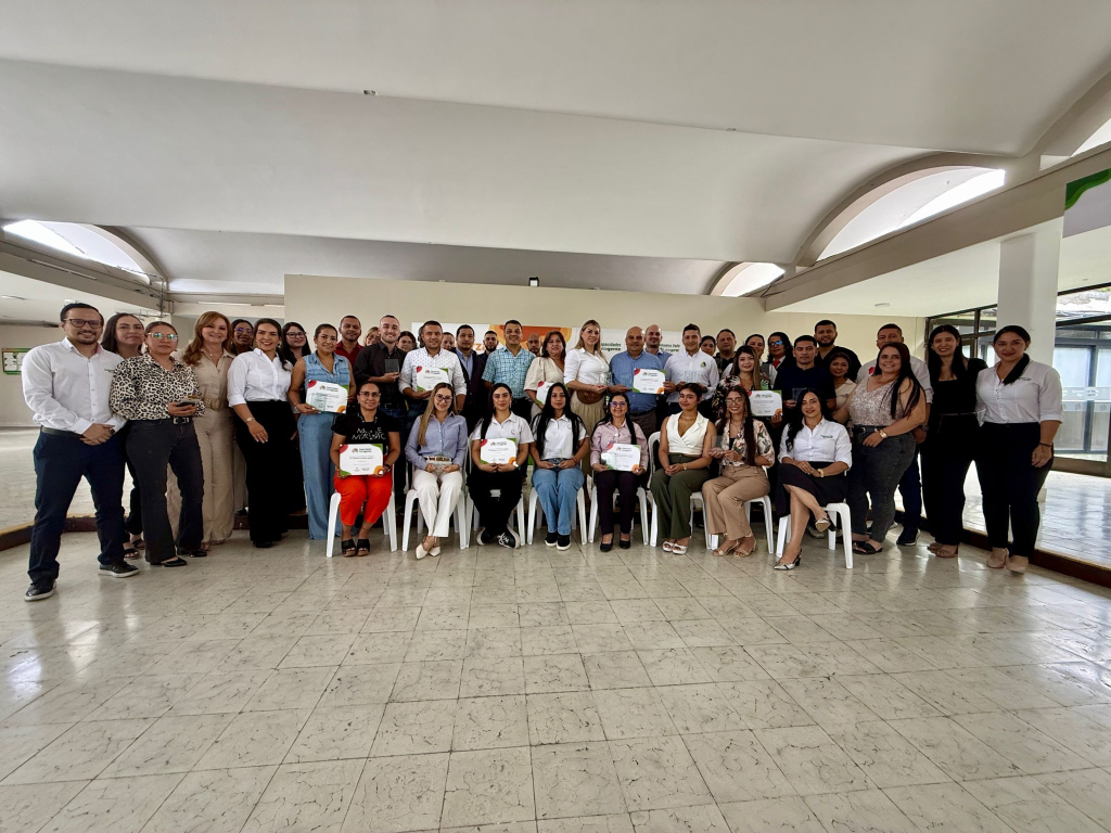 Tuluá celebra el empleo: Comfenalco Valle Delagente distingue a 26 empresas