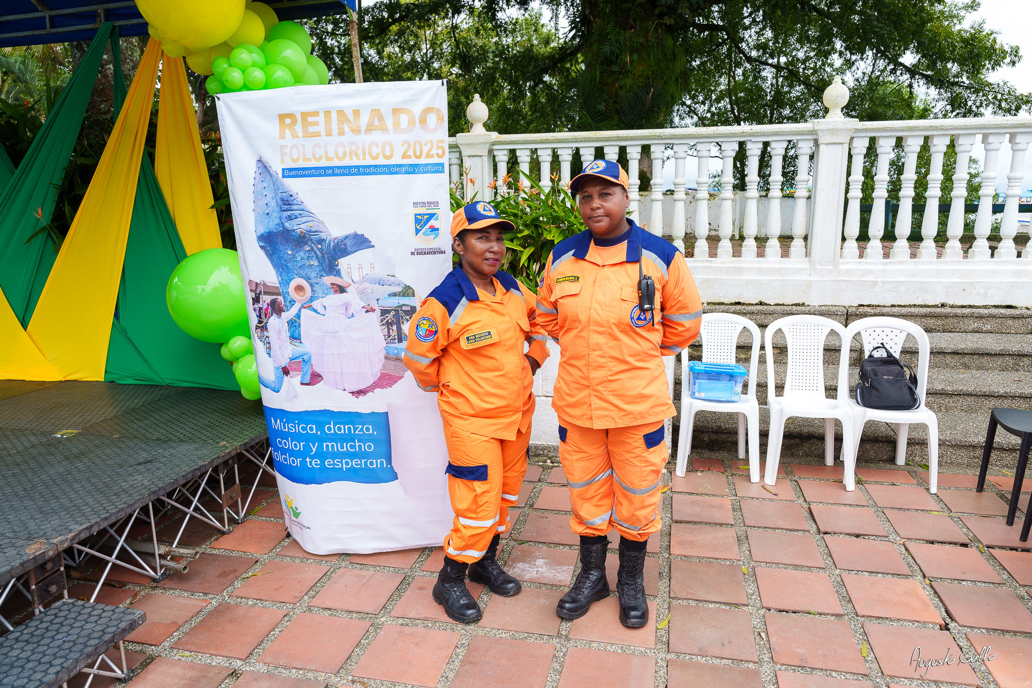 Buenaventura vibró con desfile en traje de baño y baile de currulao del Reinado Señorita Buenaventura Folclor 2025