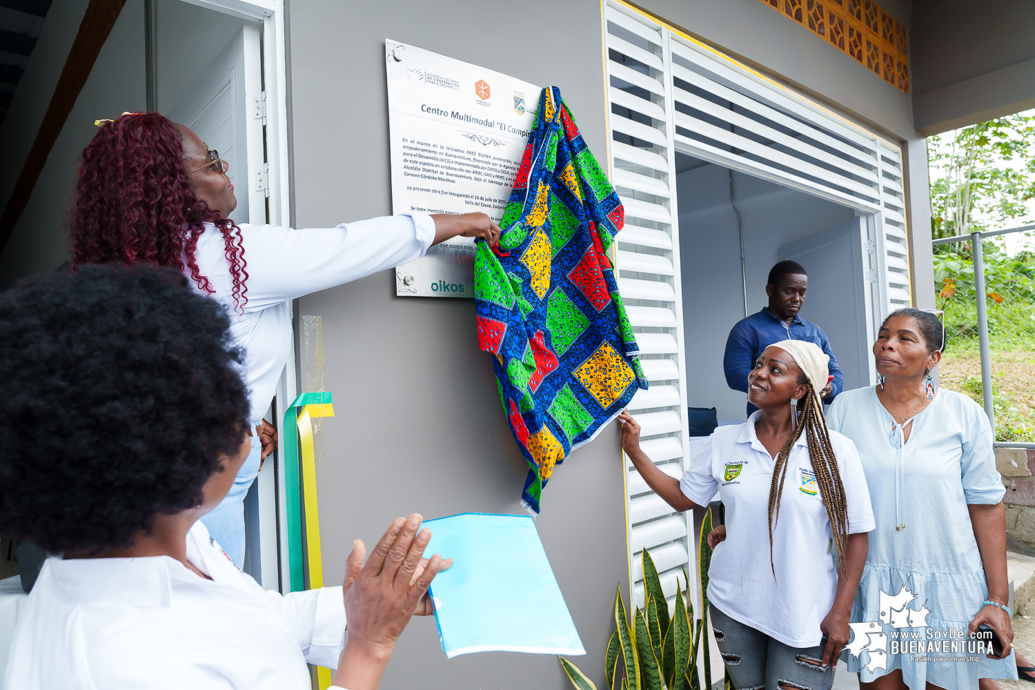 Buenaventura inaugura Centro Multimodal en el barrio El Campin para víctimas del conflicto armado
