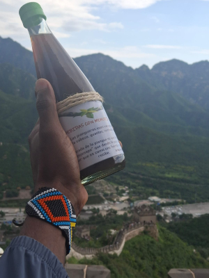 El líder comunitario de La Plata, Bahía Málaga, representó a Buenaventura en China con modelo de turismo biocultural