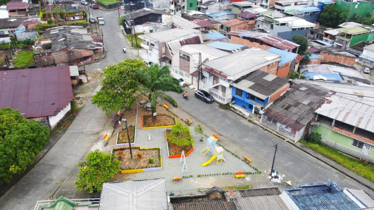 EPA Buenaventura transforma la ciudad con cinco parques ecológicos construidos en madera plástica reciclada