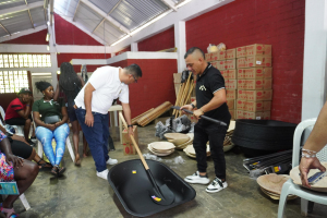 La Alcaldía Distrital de Buenaventura entregó insumos para la minería artesanal en Zaragoza