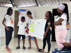 Jóvenes rurales de Buenaventura impulsan la paz desde los Círculos de Escucha