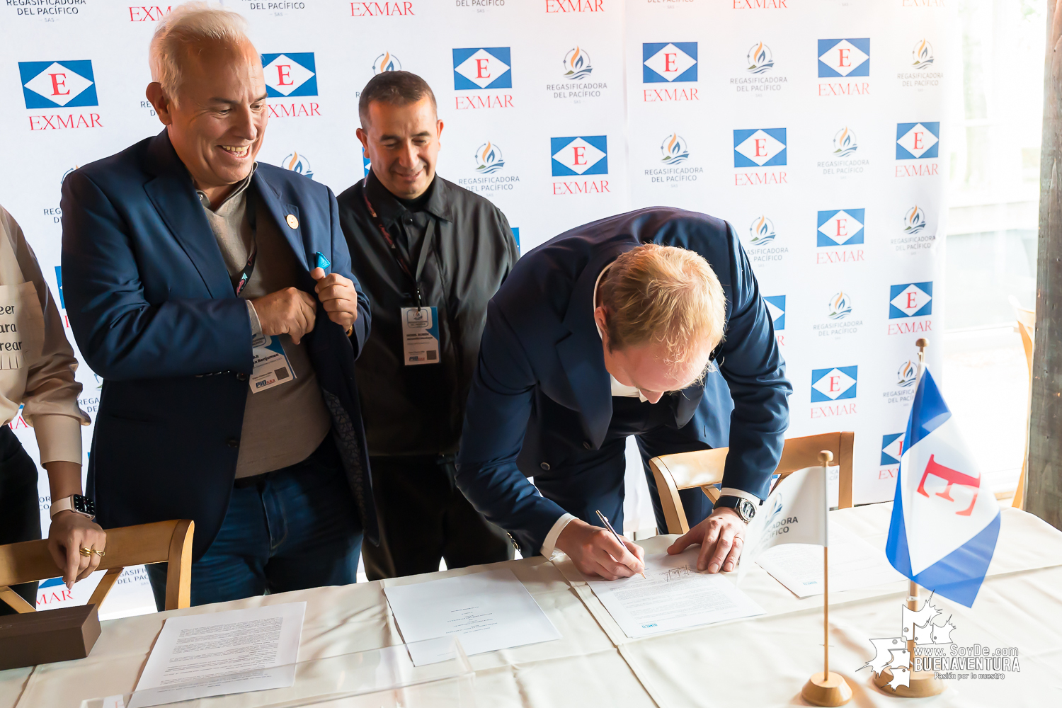 La Regasificadora del Pacífico acuerda con la naviera belga Exmar el arrendamiento de unidad flotante para importar gas por Buenaventura