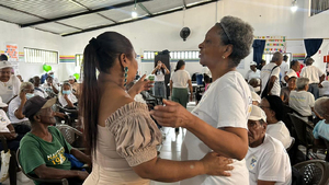 La Secretaría de Salud llegó a los centros Vida: 120 adultos mayores recibieron atención integral en Buenaventura