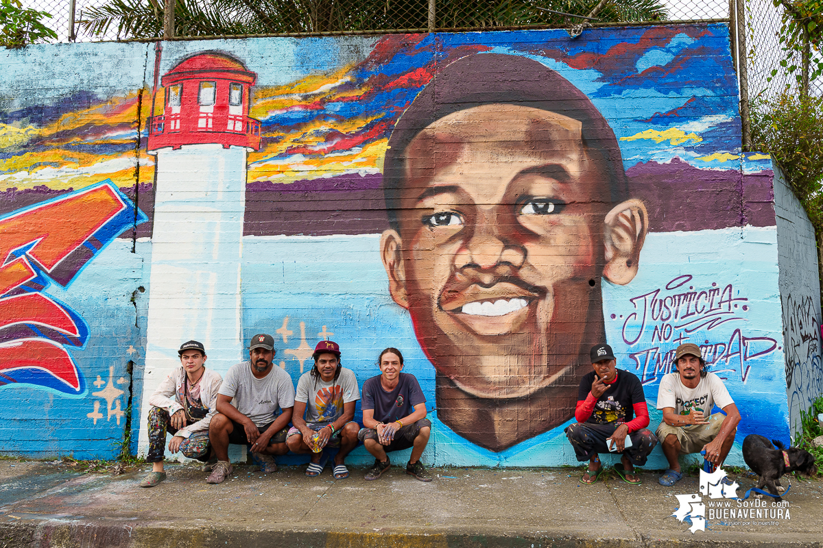 Buenaventura rinde homenaje a la memoria de Alan Josué Valencia con un mural por la paz
