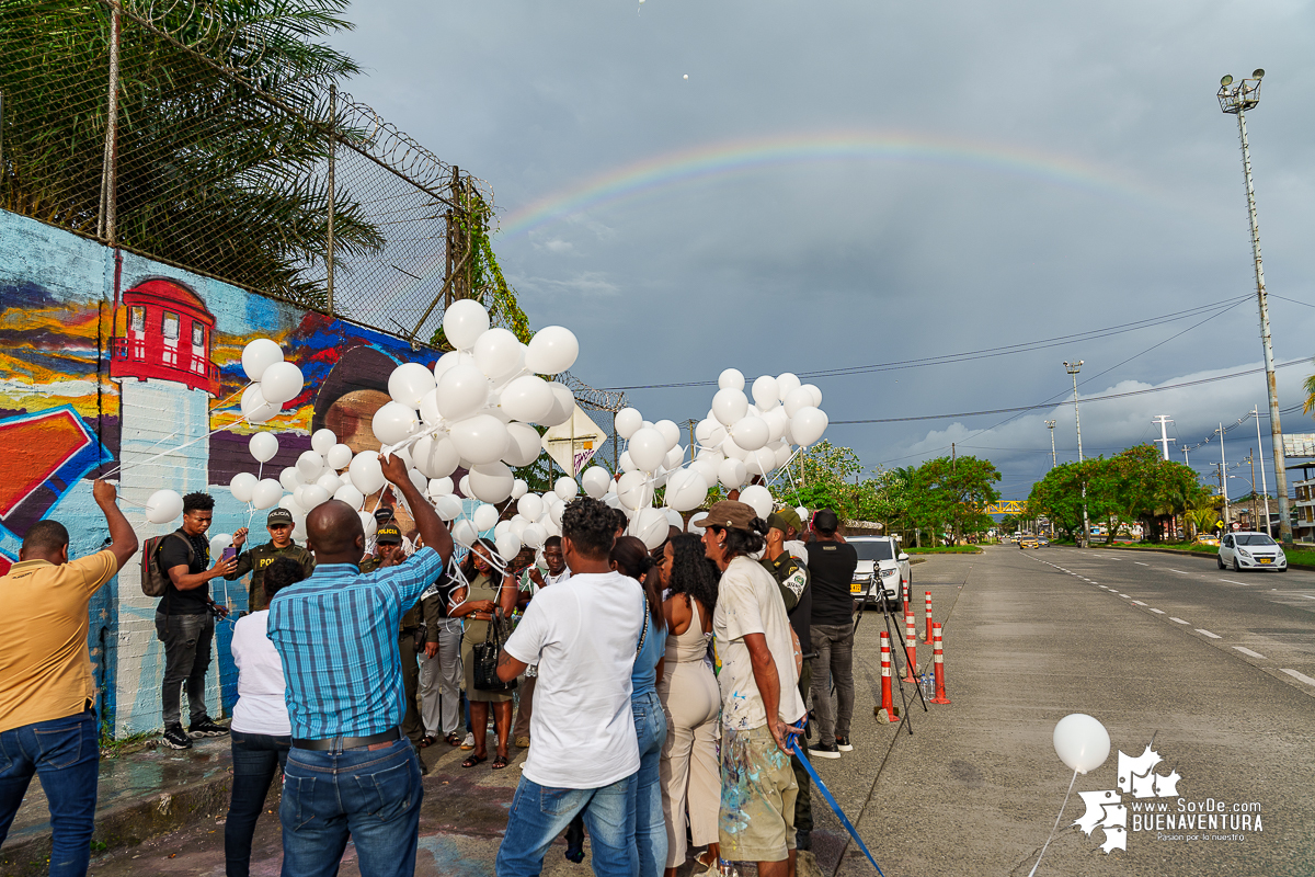 Buenaventura rinde homenaje a la memoria de Alan Josué Valencia con un mural por la paz