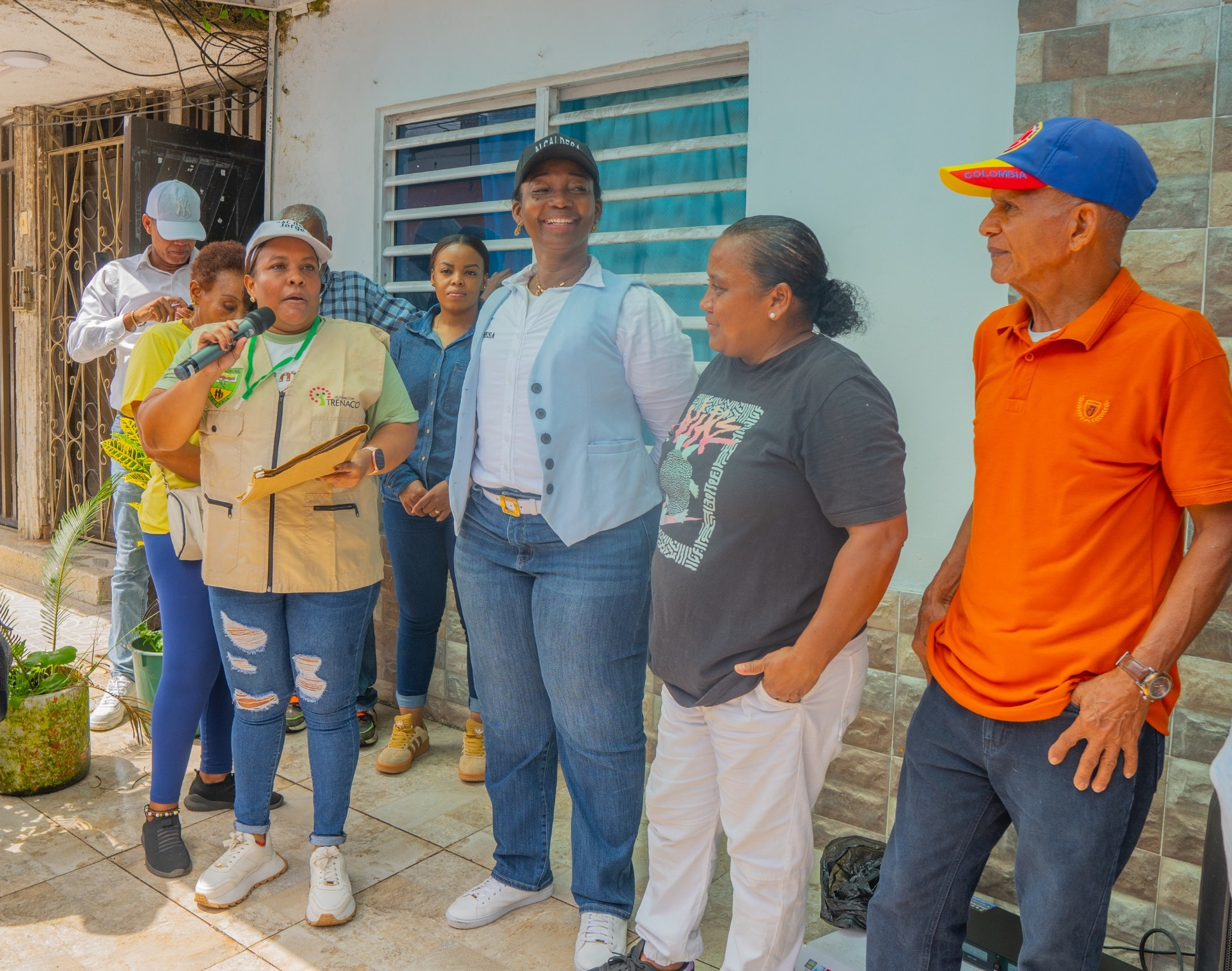 Moradores de la comuna 2 compartieron sus necesidades en una nueva jornada de ‘Gobierno en la Calle’ de la Alcaldía Distrital de Buenaventura