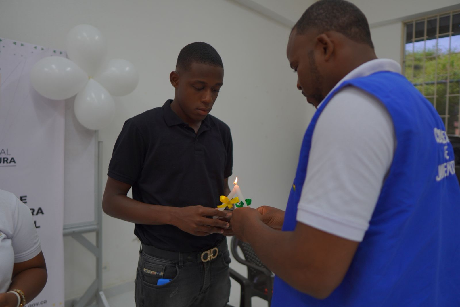 Jóvenes de Buenaventura se preparan para las elecciones de los Consejos de Juventud