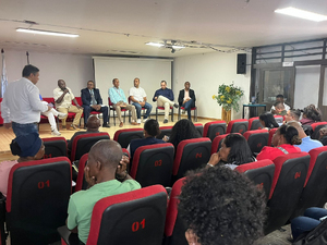 Comunidad, academia y concejales participaron del Foro ‘Buenaventura participa en el Ordenamiento de su Territorio’