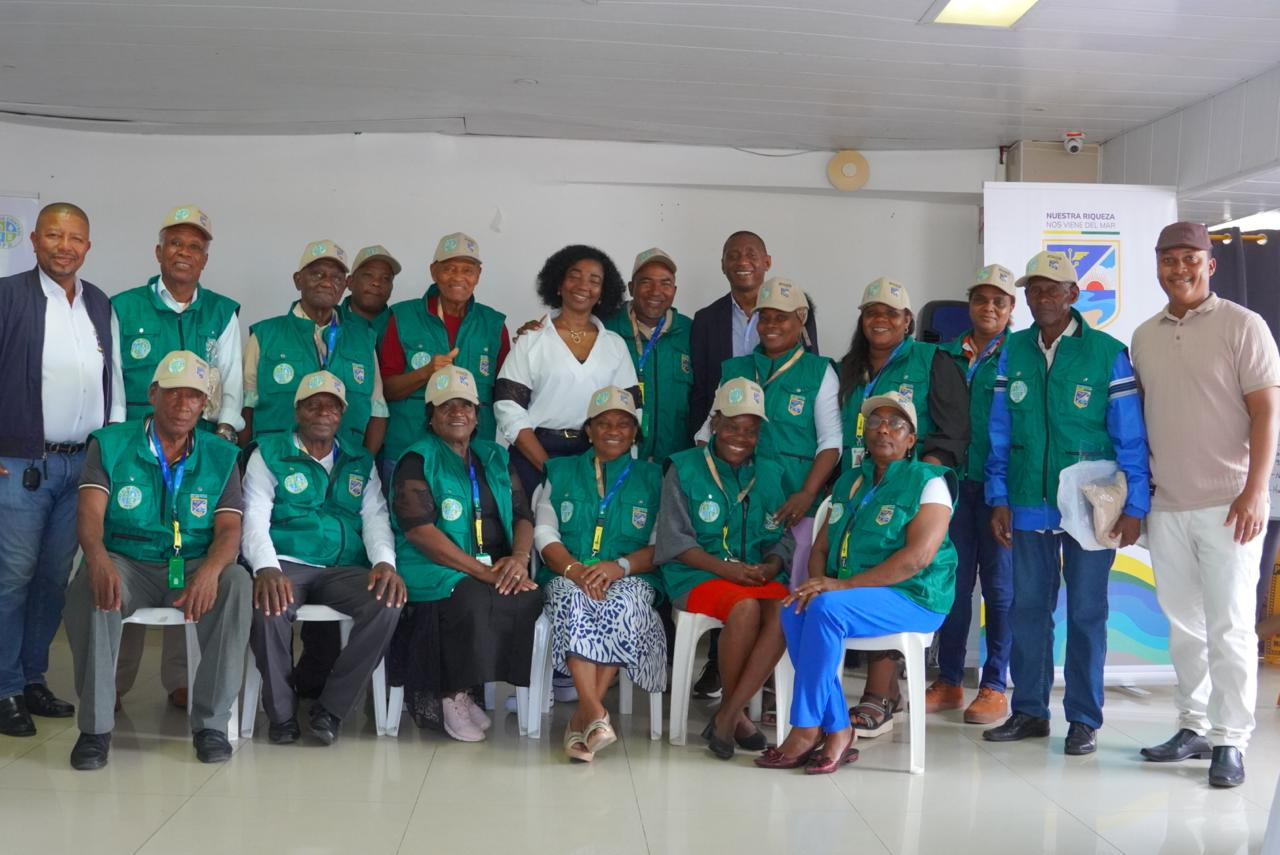 La Alcaldía Distrital de Buenaventura fortalece labor de los vocales de control con capacitación y entrega de dotación