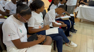 Ni&ntilde;ez de Buenaventura lidera di&aacute;logo con autoridades para exigir avances en sus derechos