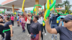 M&aacute;s de 800 personas participaron en el ciclopaseo Camino al Dagua organizado por el Inderbuenaventura 