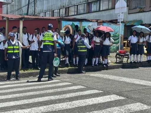 Buenaventura fortalece la educaci&oacute;n vial con la formaci&oacute;n de m&aacute;s de 600 estudiantes en movilidad segura