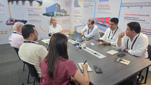 &ldquo;Tren de Cercan&iacute;as ser&aacute; una realidad&rdquo;: Gobernadora del Valle avanza en b&uacute;squeda de inversionistas