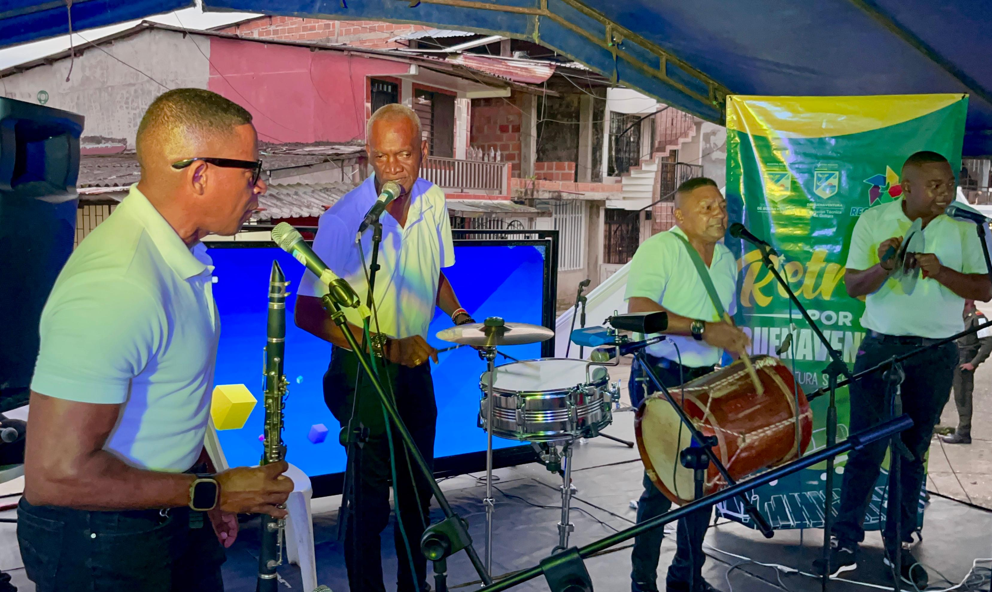 La Retreta y Concierto por la Paz reunieron a la comunidad del barrio Paloseco en Buenaventura