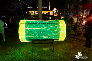 El Alumbrado navide&ntilde;o dinamiza la actividad comercial en el centro de Buenaventura