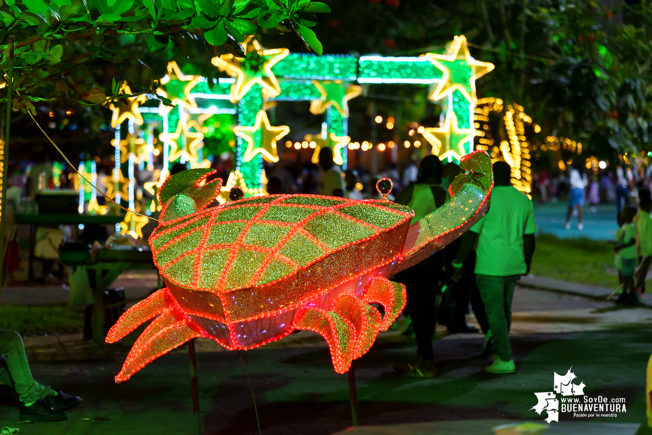 El Alumbrado navide&ntilde;o dinamiza la actividad comercial en el centro de Buenaventura