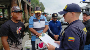 La Armada de Colombia incauta cerca de tres toneladas de clorhidrato de coca&iacute;na cerda de Tumaco