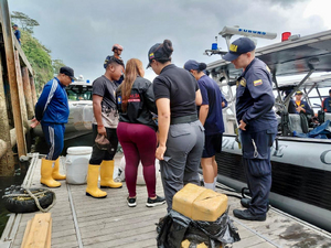 La Armada de Colombia incauta cerca de tres toneladas de clorhidrato de coca&iacute;na cerda de Tumaco