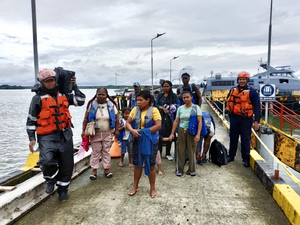 Rescatan a 13 personas que permanec&iacute;an a la deriva en el Pac&iacute;fico colombiano frente a Choc&oacute;