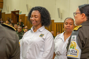 Buenaventura fortalece la seguridad con entrega de drones, motocicletas y reconocimiento a la fuerza p&uacute;blica