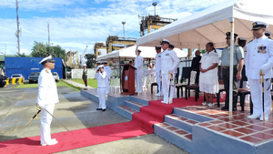 Buenaventura reconoce gesti&oacute;n del comandante saliente del Batall&oacute;n Fluvial No. 24 y recibe a su nuevo jefe militar