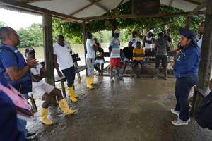 La Alcald&iacute;a Distrital de Buenaventura atiende emergencia en el r&iacute;o Cajambre