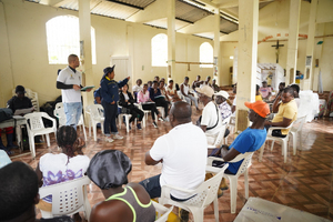 La Alcald&iacute;a Distrital de Buenaventura atiende emergencia en el r&iacute;o Cajambre