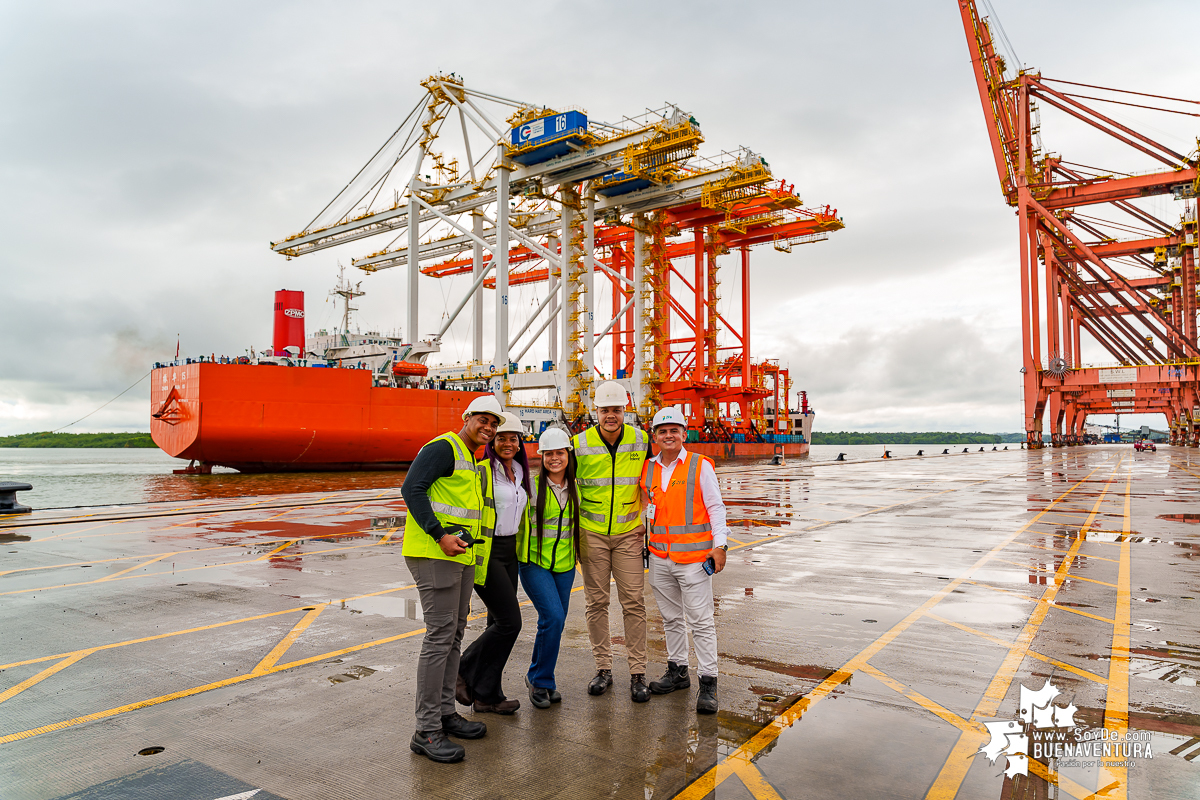 La Sociedad Puerto Industrial Aguadulce incorpora dos gr&uacute;as p&oacute;rtico de &uacute;ltima generaci&oacute;n y fortalece la operaci&oacute;n portuaria de Buenaventura