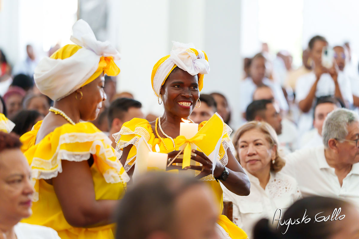 Buenaventura record&oacute; a Monse&ntilde;or Gerardo Valencia Cano con misa intercultural