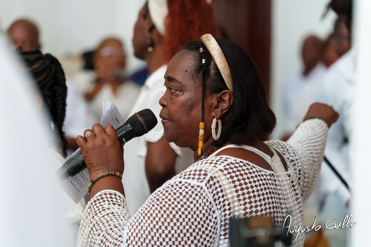 Buenaventura record&oacute; a Monse&ntilde;or Gerardo Valencia Cano con misa intercultural